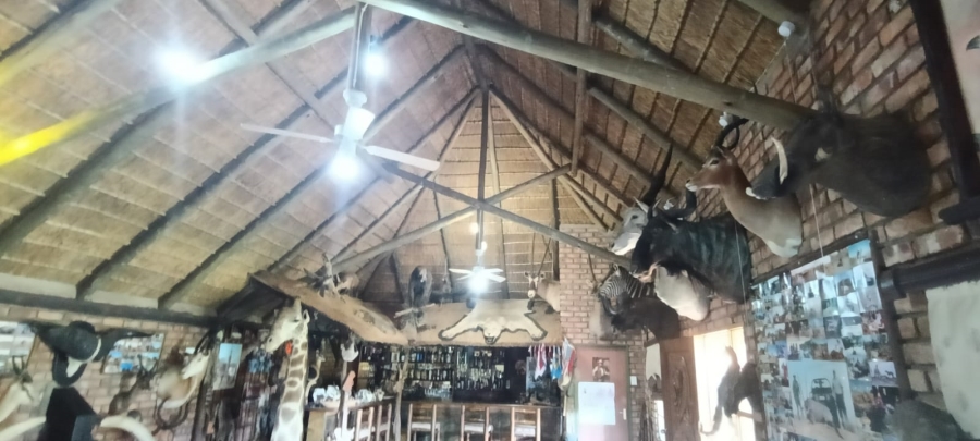 6 Bedroom Property for Sale in Hoopstad Free State